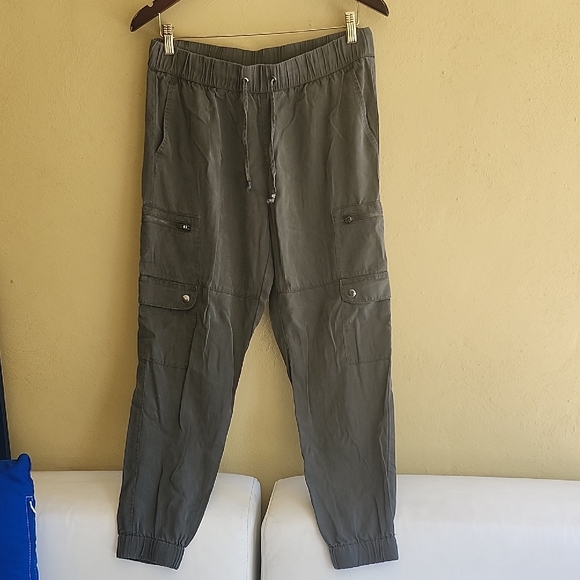 Banana Republic Other - Banana Republic Men's Charcoal Cargo Pants